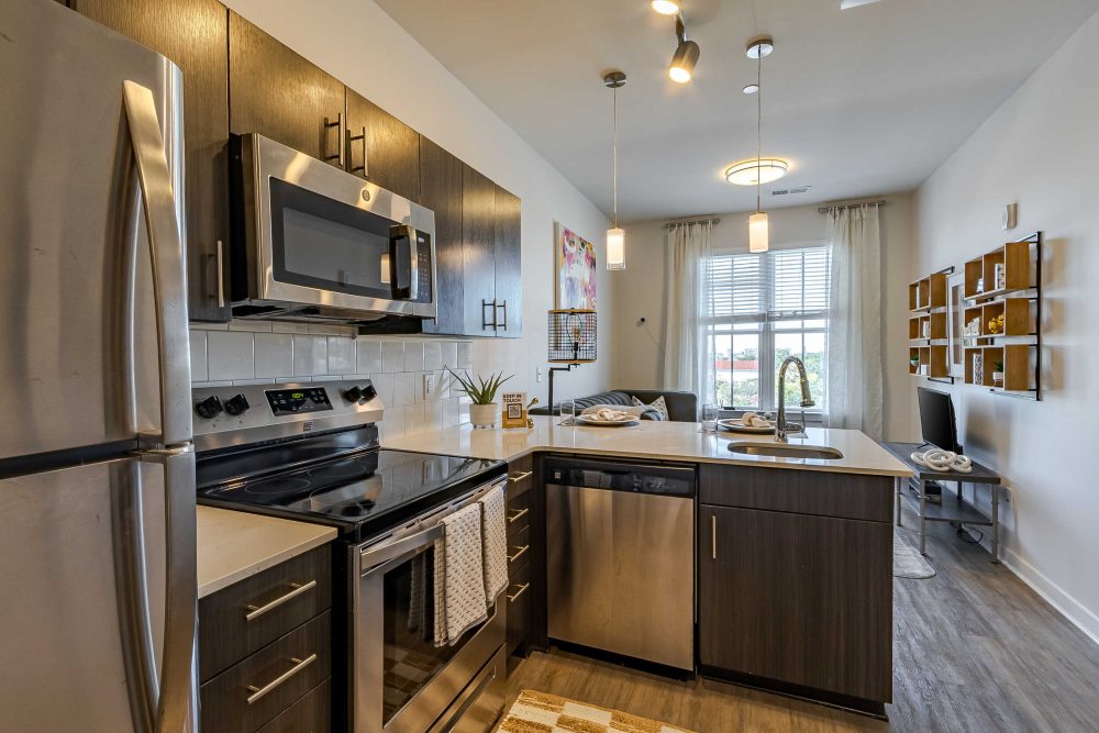 hoffler place off campus apartments near college of charleston kitchen and living room